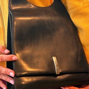 Elegant Black Leather Handbag by Mazzini, Florence.